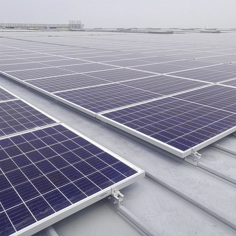 Proyek Atap Mini Rail Clip Lock 4MW di Malaysia 2019