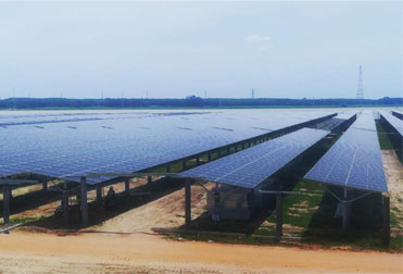 Pembangkit Listrik Tenaga Surya SolFirsTech Vietnam 108MWp pada tahun 2020