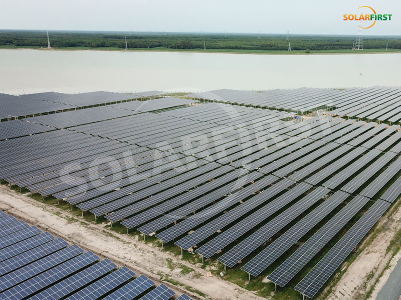 Proyek Pembangkit Listrik Darat 108MWp Vietnam