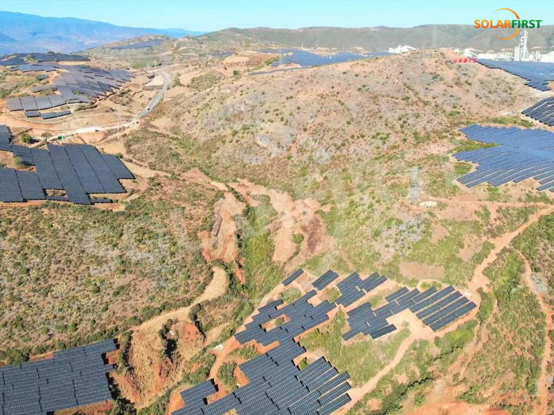 Proyek Pembangkit Listrik Tenaga Surya 60MWp di Yunnan