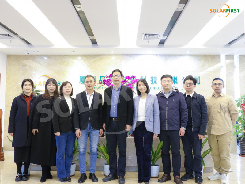 Berita Baik丨Xiamen Haihua Power Technology Co., Ltd. dan Xiamen SolFirsTech Group Menandatangani Perjanjian Kerjasama Strategis