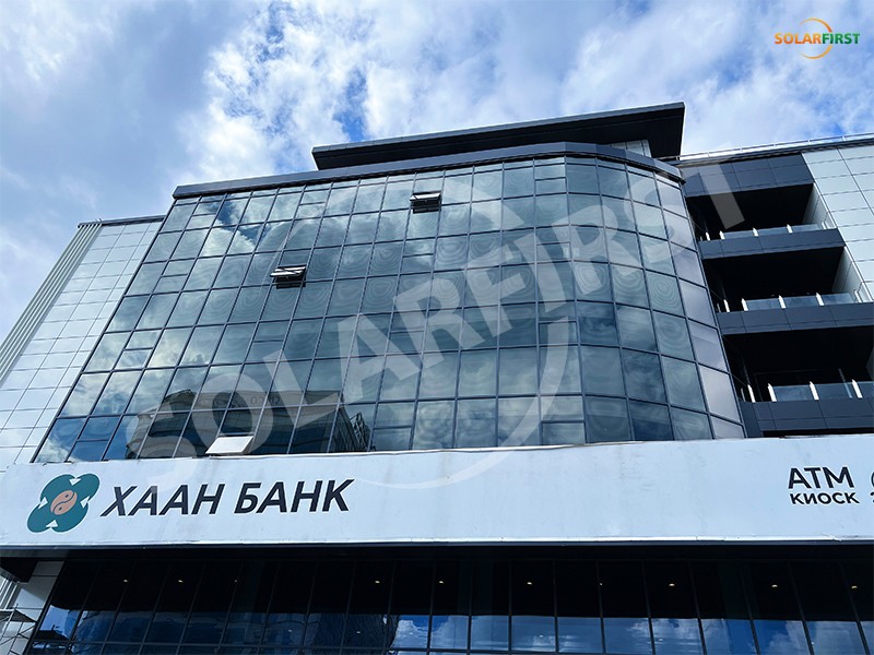 Proyek Dinding Tirai BIPV 18,4KWp di Mongolia