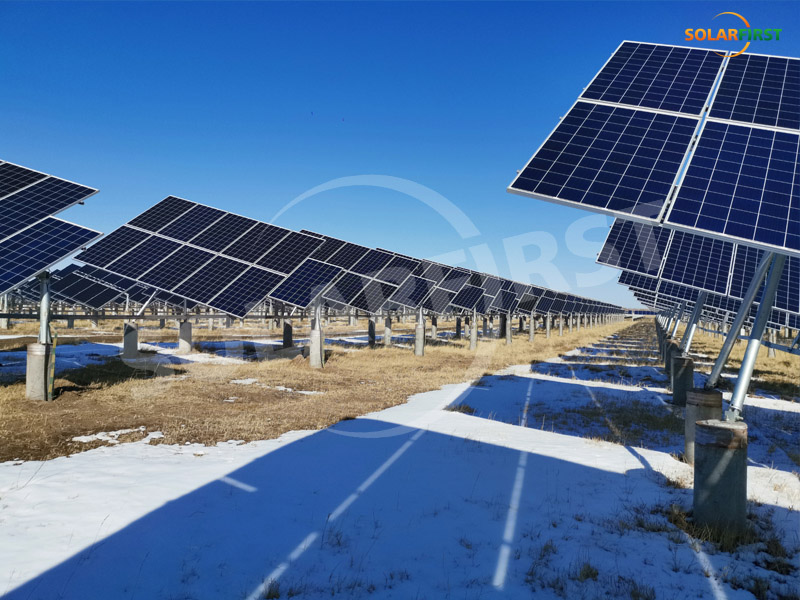 Proyek pelacak miring Zhangbei 25MW Hebei