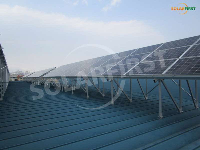 Proyek Pembangkit Listrik Atap Hokkaido 286KWp Jepang